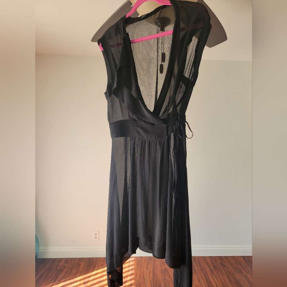 Bebe dress